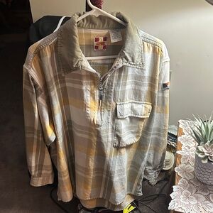 Men's Casual Plaid Button-Down Shirt - Gray and Yellow
